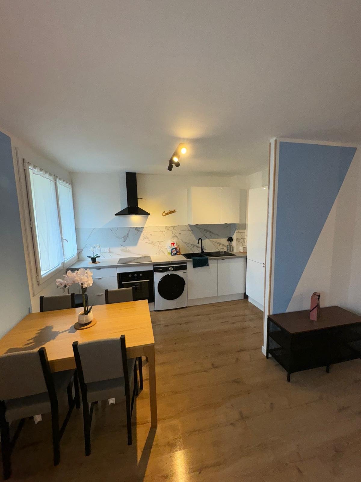 Accueil Estate Vision vous accompagne de A à Z : chasse, travaux, ameublement et gestion. La solution idéale pour un investissement immobilier clé en main performant, rentable et sécurisé.